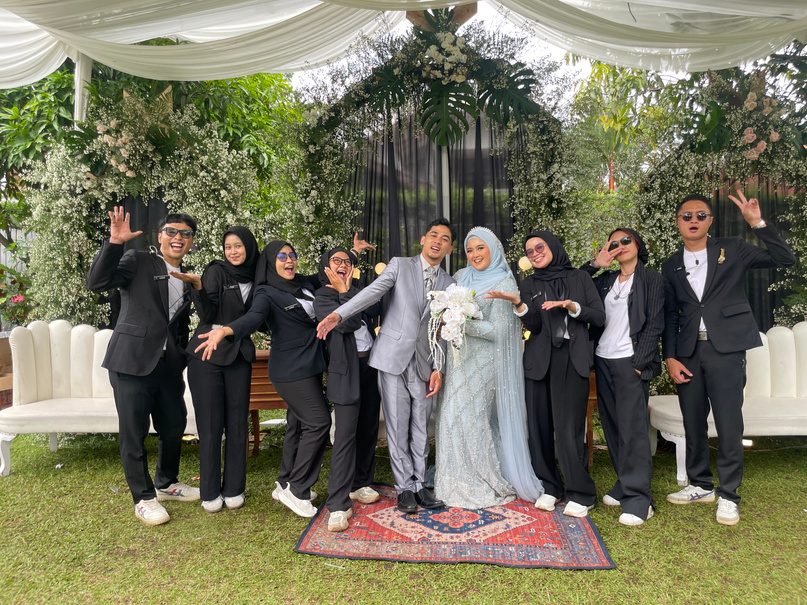 Resepsi outdoor Wulan & Rizki bersama keluarga dan sahabat